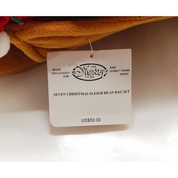 Disney Snow White and The Seven Dwarfs Christmas Sleigh Plush - Picture 10 of 11